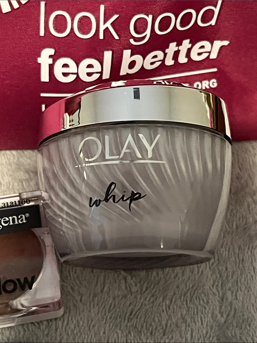 Look Good Feel Better Burgundy Cosmetic Bag + Makeup Set-NWT - Picture 10 of 14